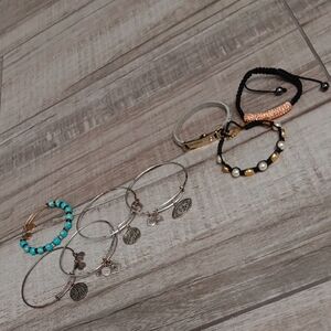 Alex and Ani...8 Piece Bundle